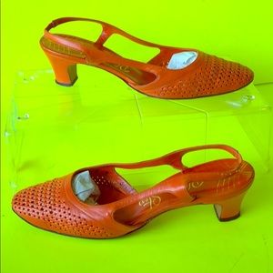Vintage orange leather sling back sandal heels 8